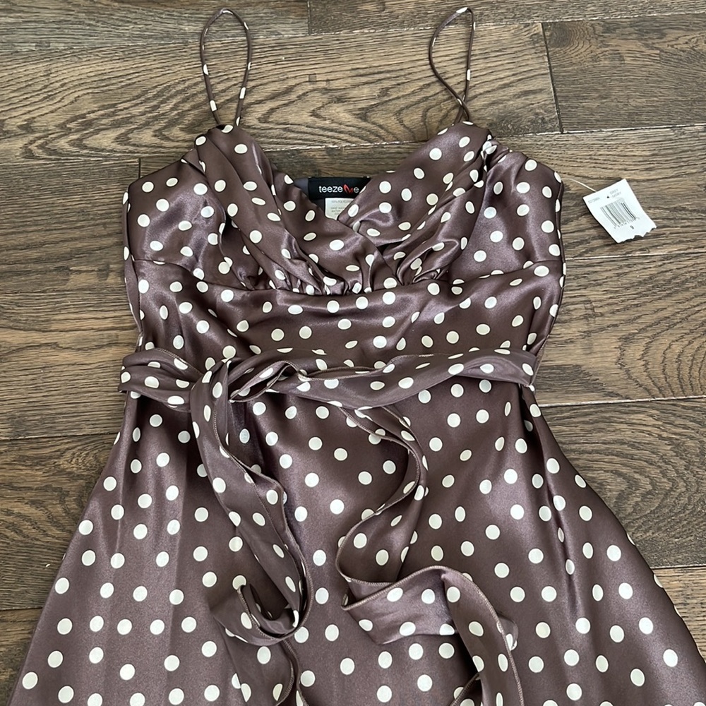 NET Teeze Me Spaghetti Strap Tan & White Polkadot Dress - Picture 2 of 4